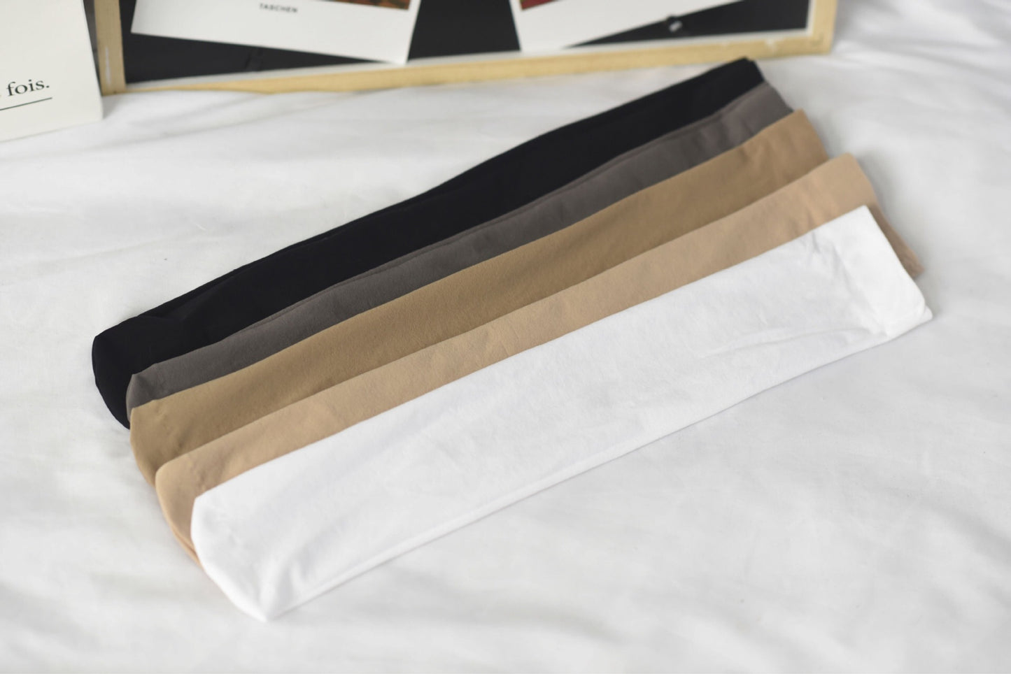 All-season Wear Non-See-through Velvet Calf Socks Classic Versatile jk Black and White Mid-Calf Over-the-Knee Internet Celebrity Style Short Socks