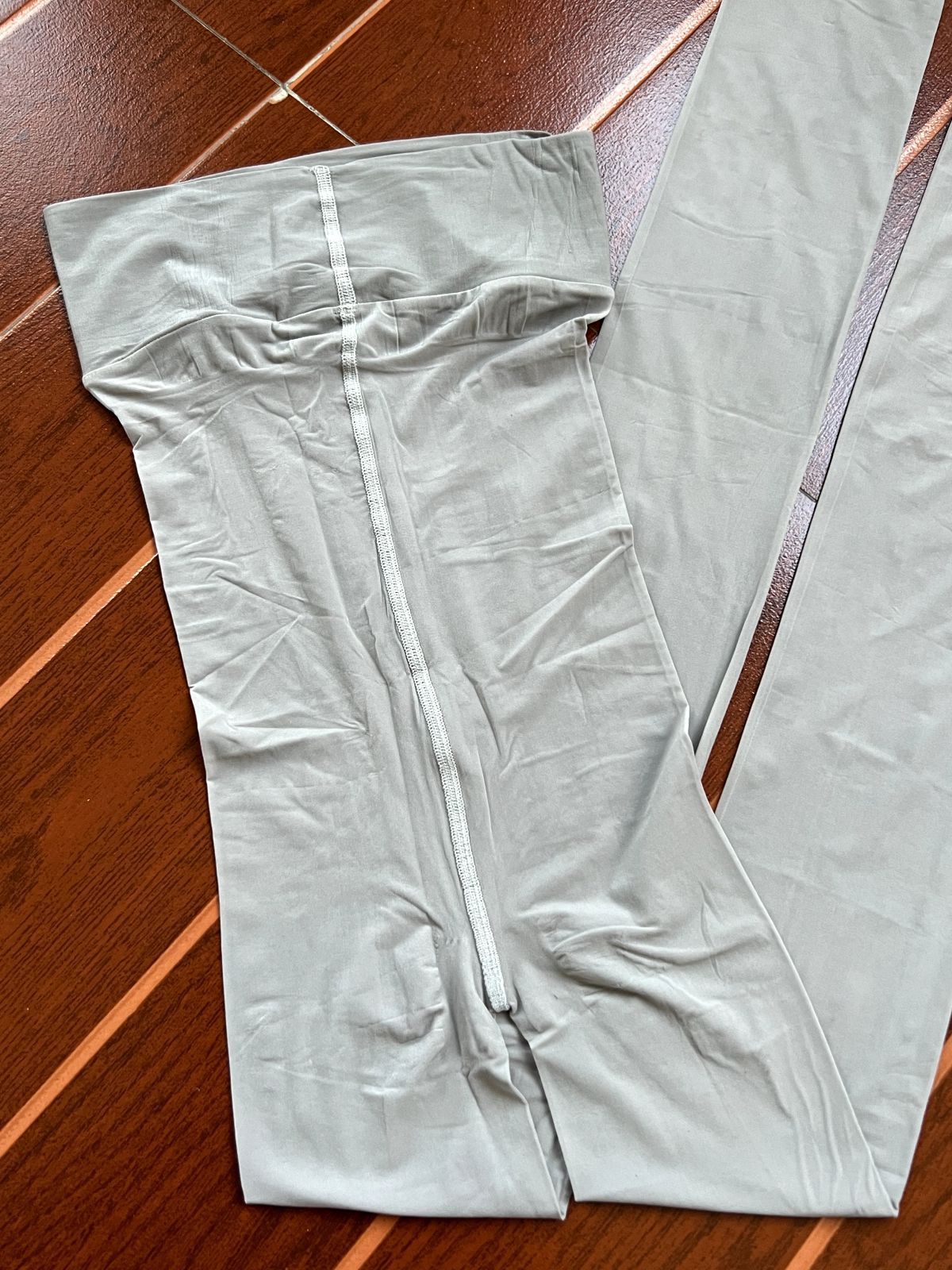 912Delicate Shiny Smooth Pantyhose Durable Sexy High Elasticity0810 0811 0812Artistic Fei Clothing