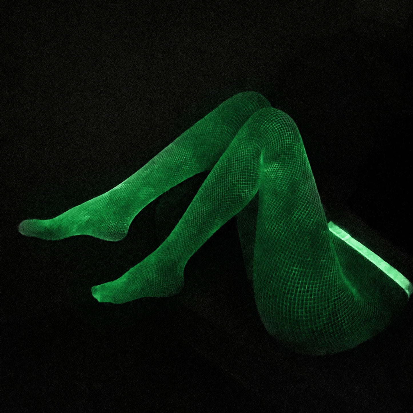 Amazon AliExpress Hot-Selling Fluorescent Fishnet Stockings Luminous Bodysuit Sexy Fun Nightclub Flirting Pantyhose Manufacturer