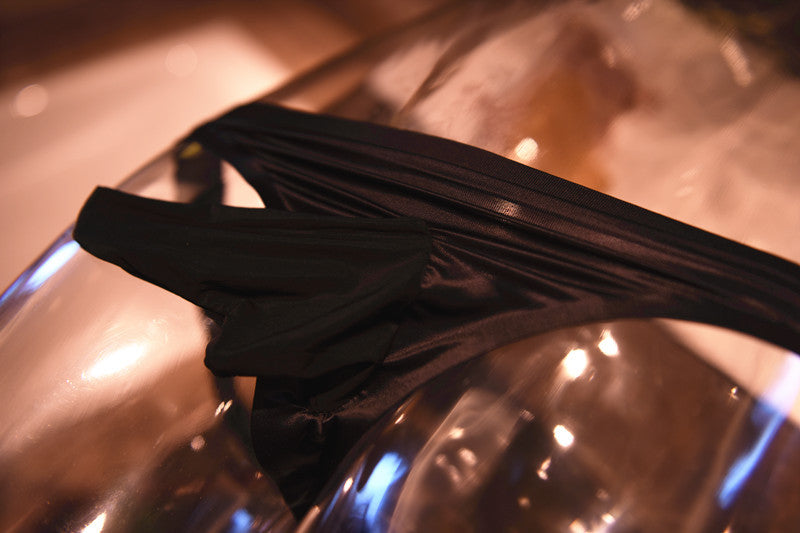 Traceless jj Underwear Ice Silk Thong Low Waist Youth Solid Color Briefs Factory Direct Tight Breathable Comfortable Men's