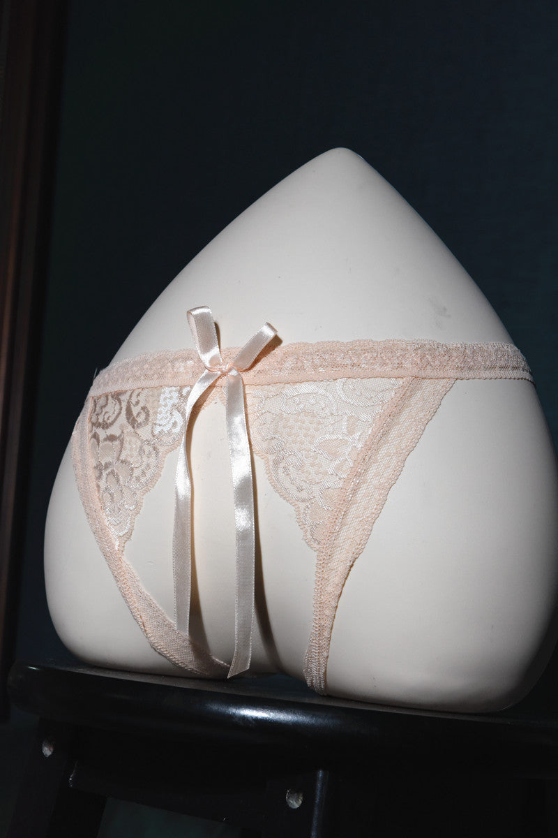 Men's Sexy Temptation Lace Thong Underwear Men's Flirty Thong Underwear U Transparent and see-through T Boxer shorts